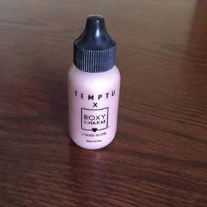 Temptu Liquid Glow